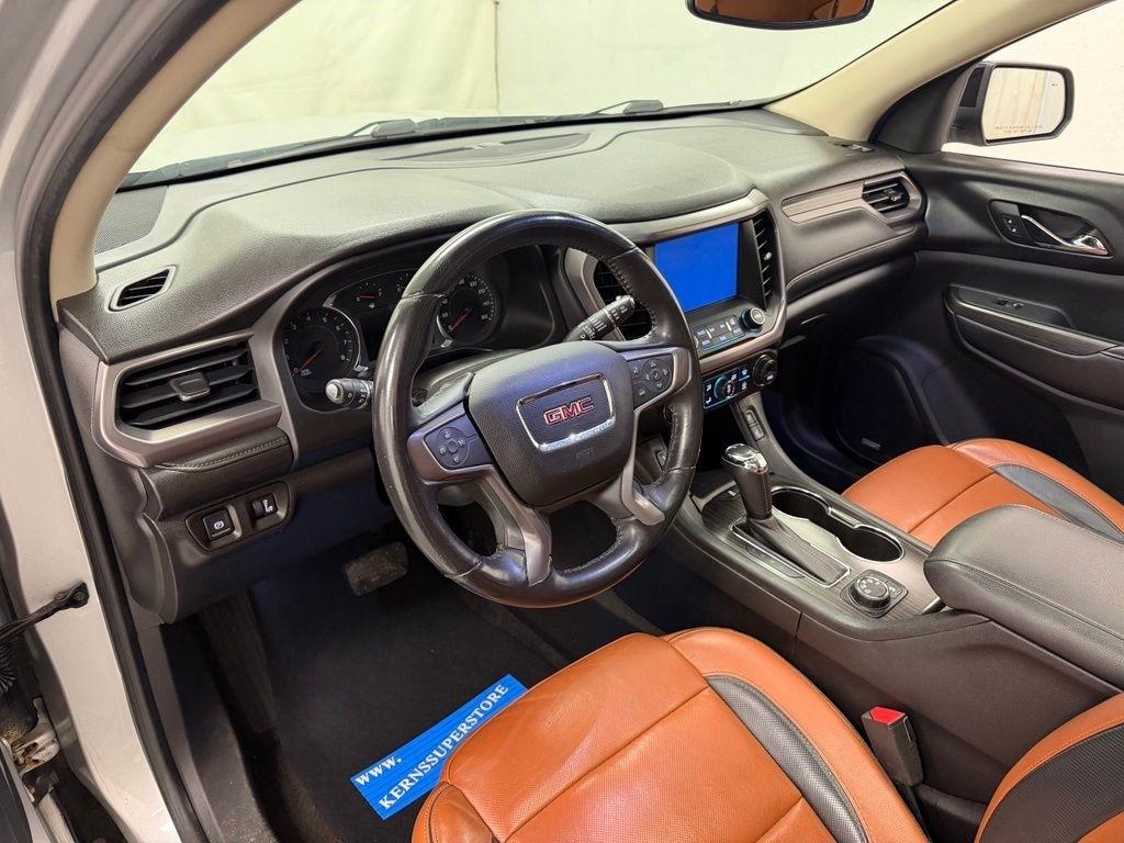 GMC Acadia  2017