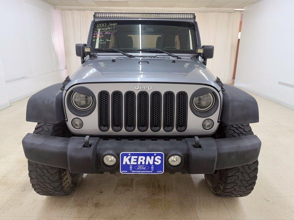 Jeep Wrangler  2017