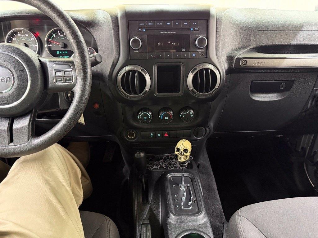 Jeep Wrangler  2017