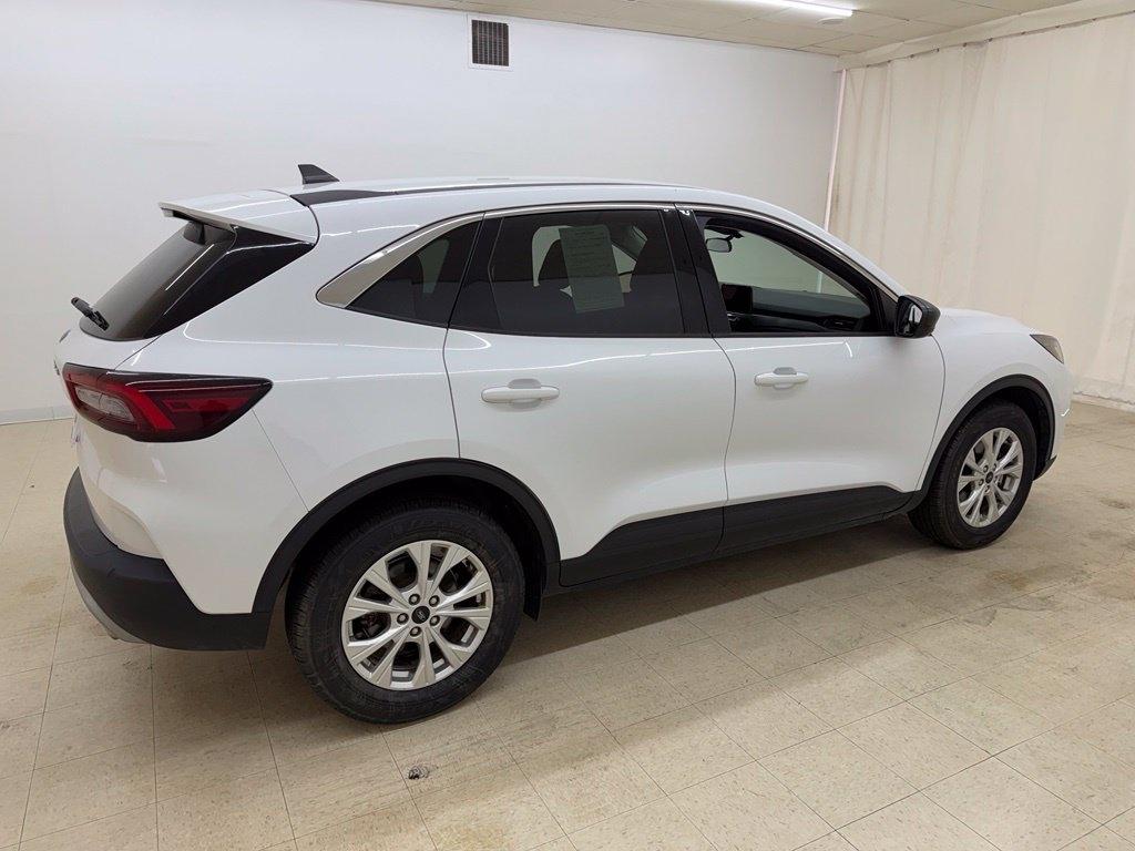 Ford Escape  2024