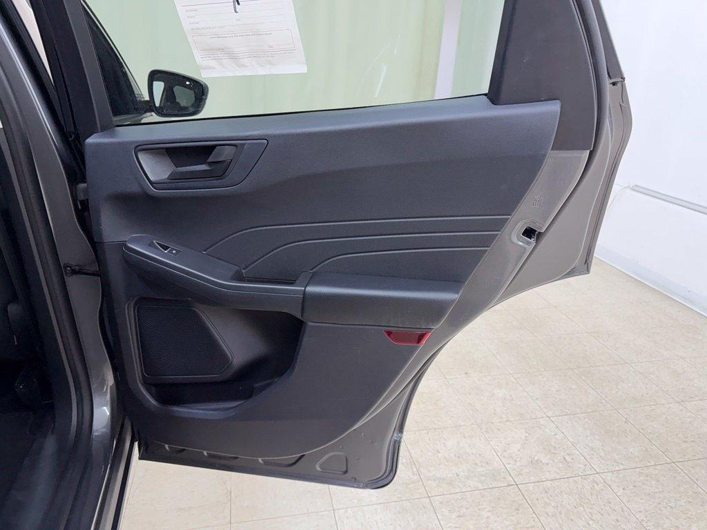 Ford Escape  2022