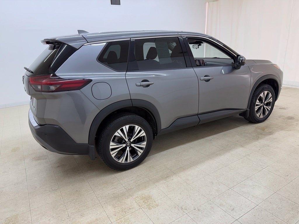 Nissan Rogue  2021