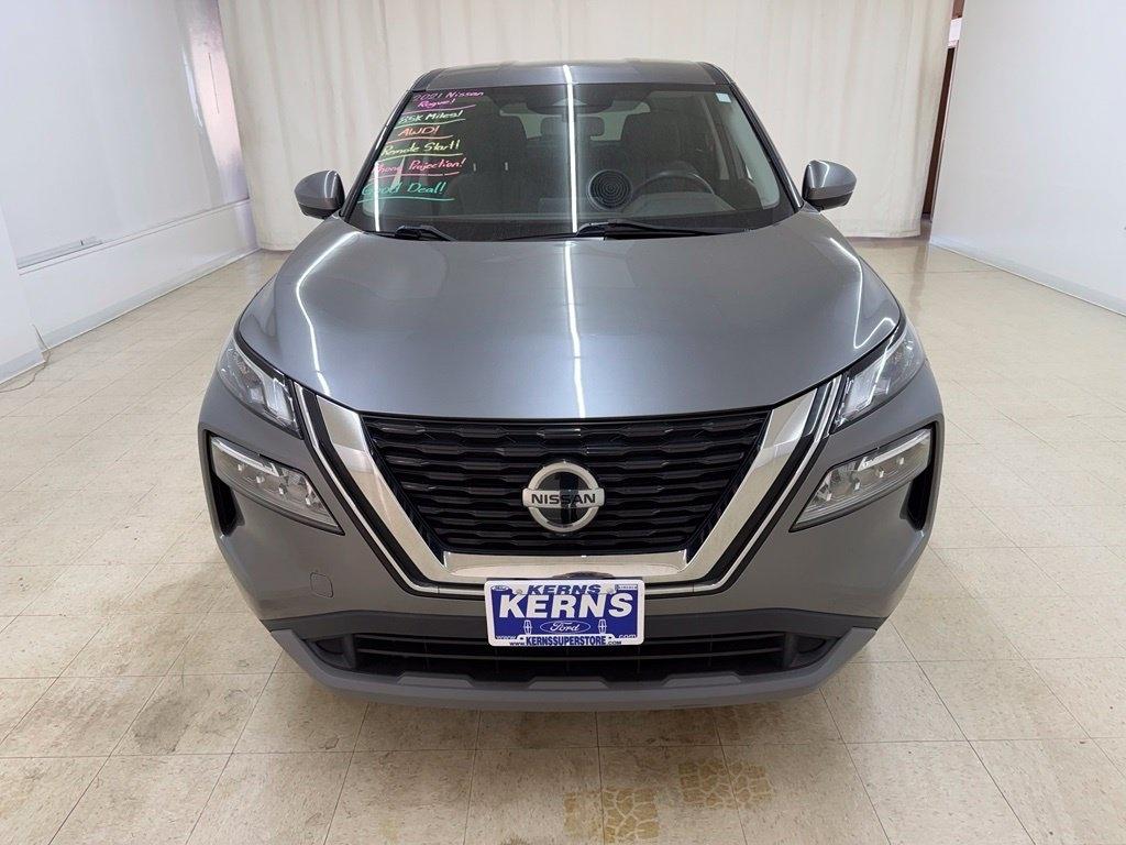 Nissan Rogue  2021