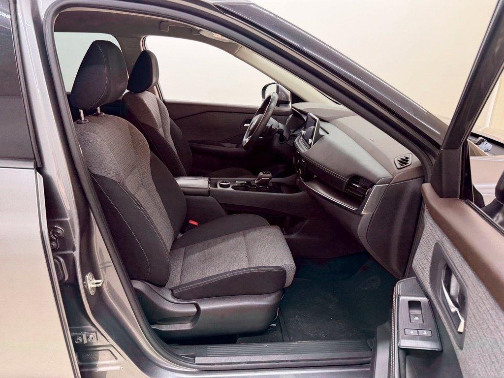 Nissan Rogue  2021