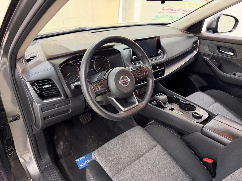 Nissan Rogue  2021