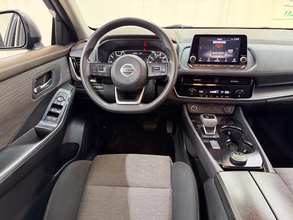 Nissan Rogue  2021