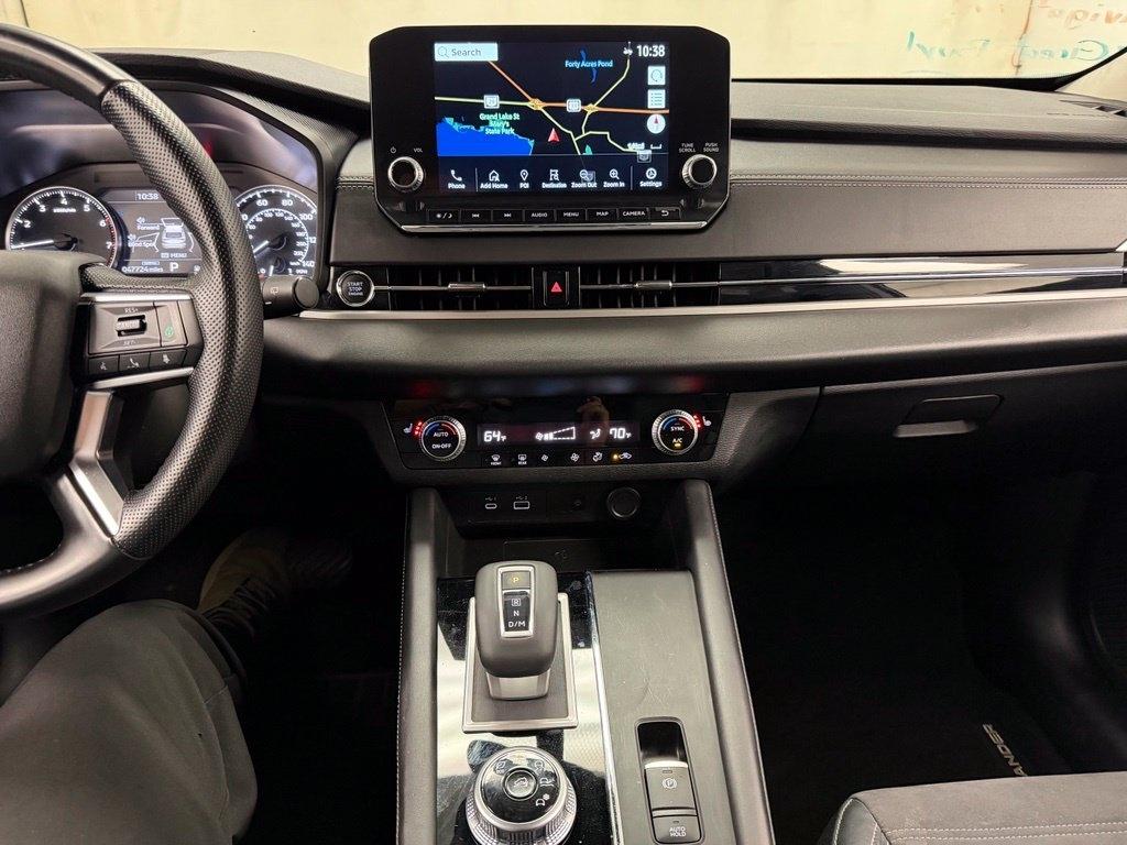 Mitsubishi Outlander  2024