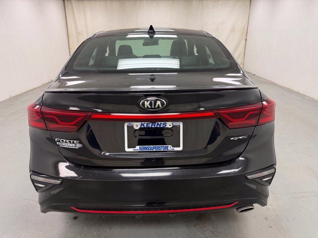 Kia Forte  2021