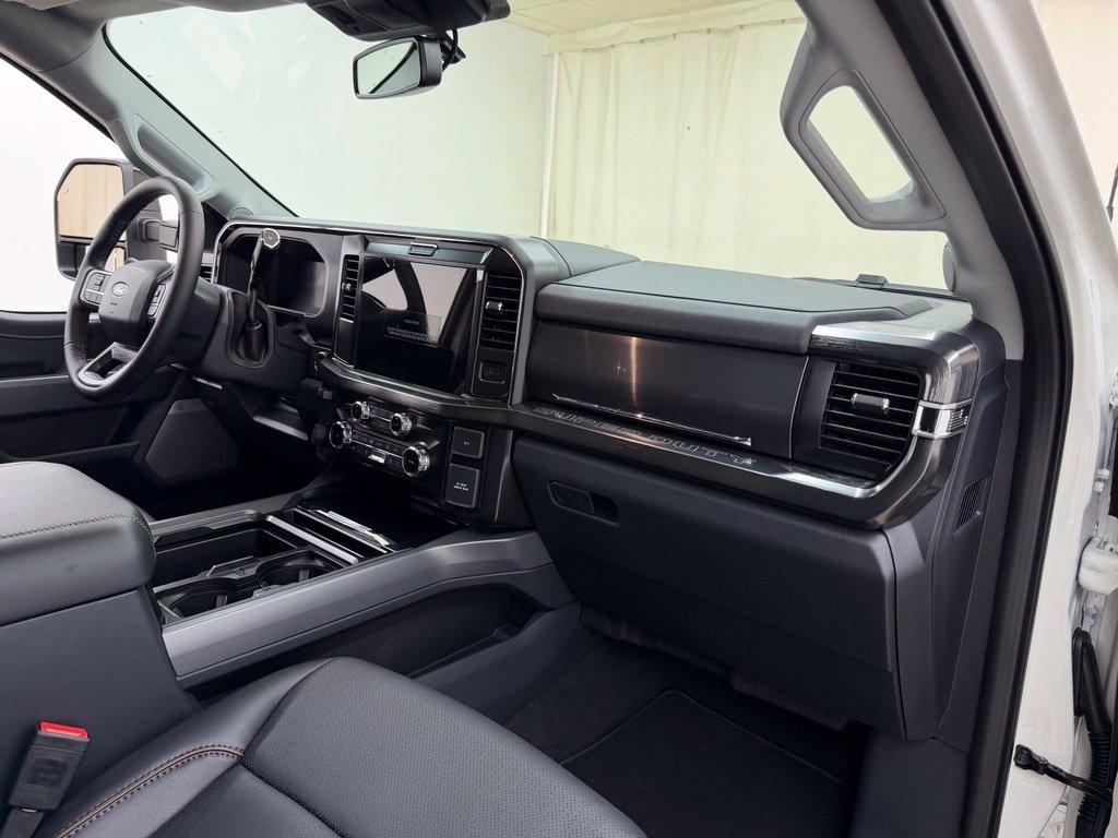 Ford F-250 SD  2027