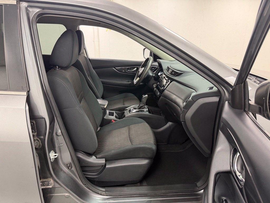Nissan Rogue  2017