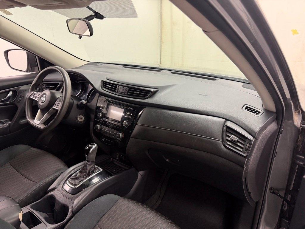 Nissan Rogue  2017