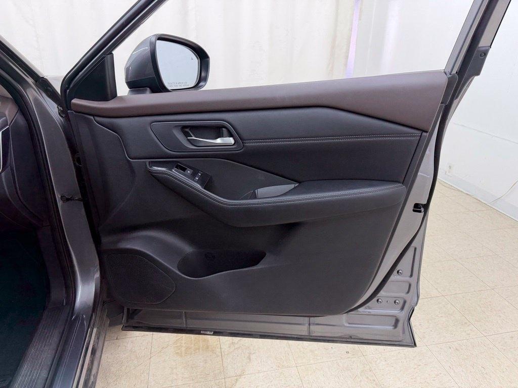 Nissan Rogue  2023