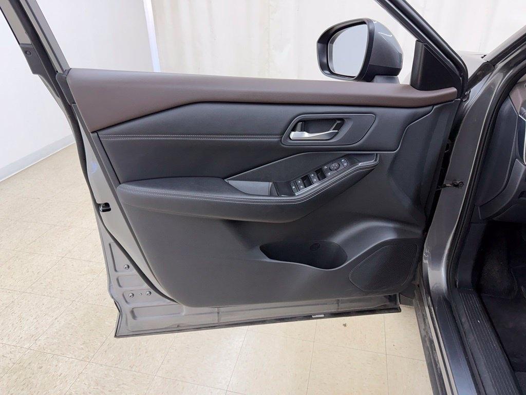 Nissan Rogue  2023