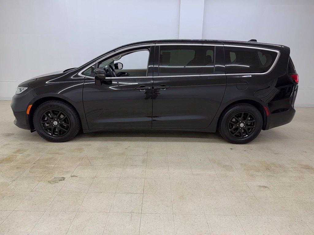 Chrysler Pacifica  2024
