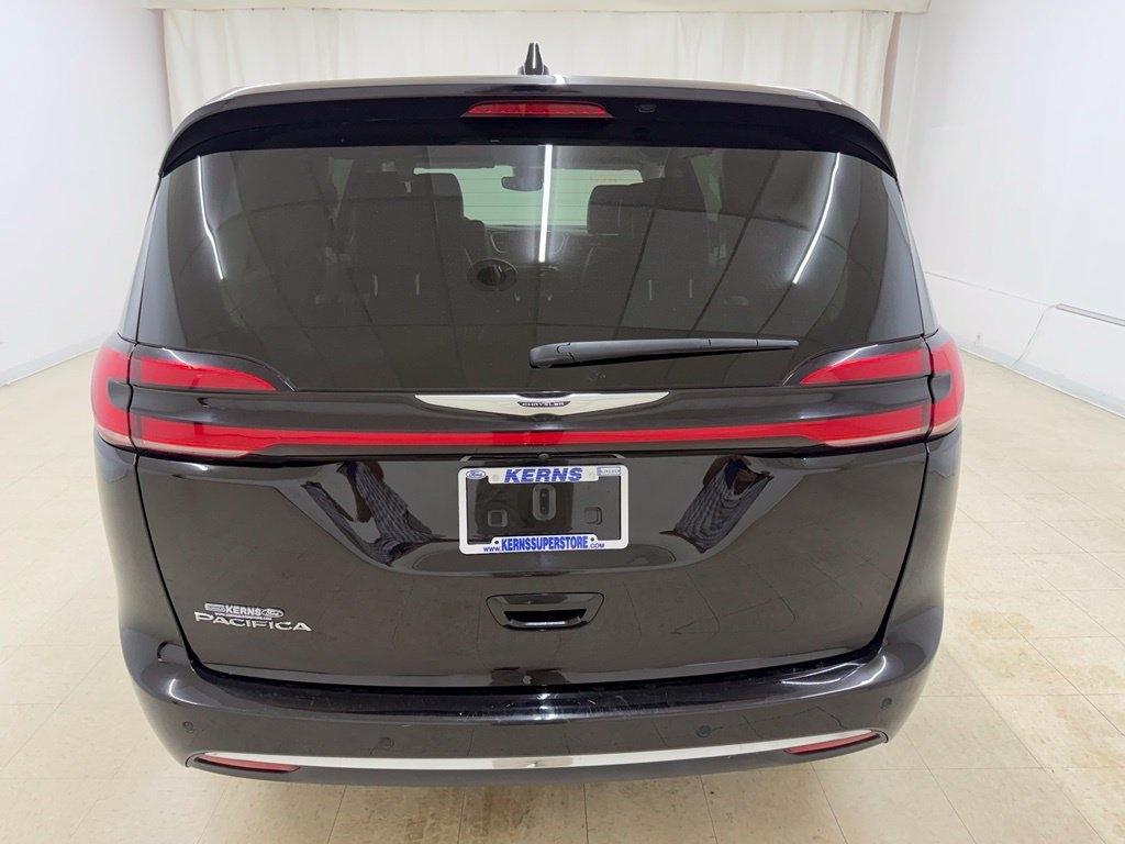 Chrysler Pacifica  2024
