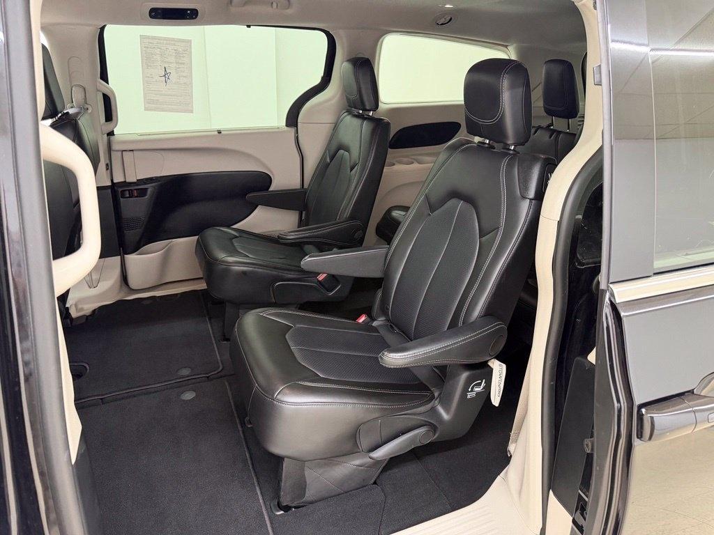 Chrysler Pacifica  2024