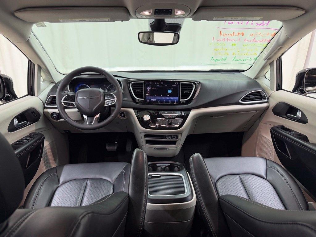 Chrysler Pacifica  2024