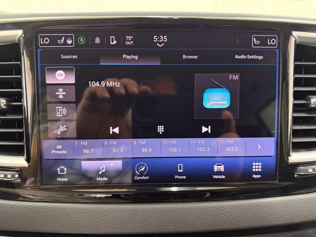 Chrysler Pacifica  2024
