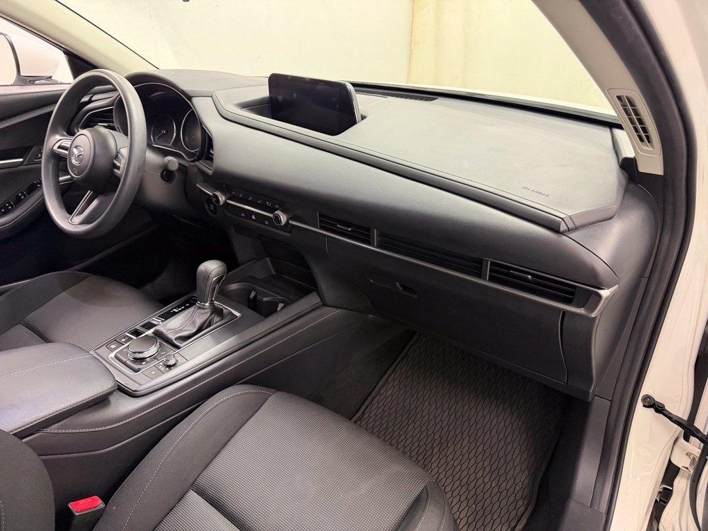 Mazda CX-30  2023