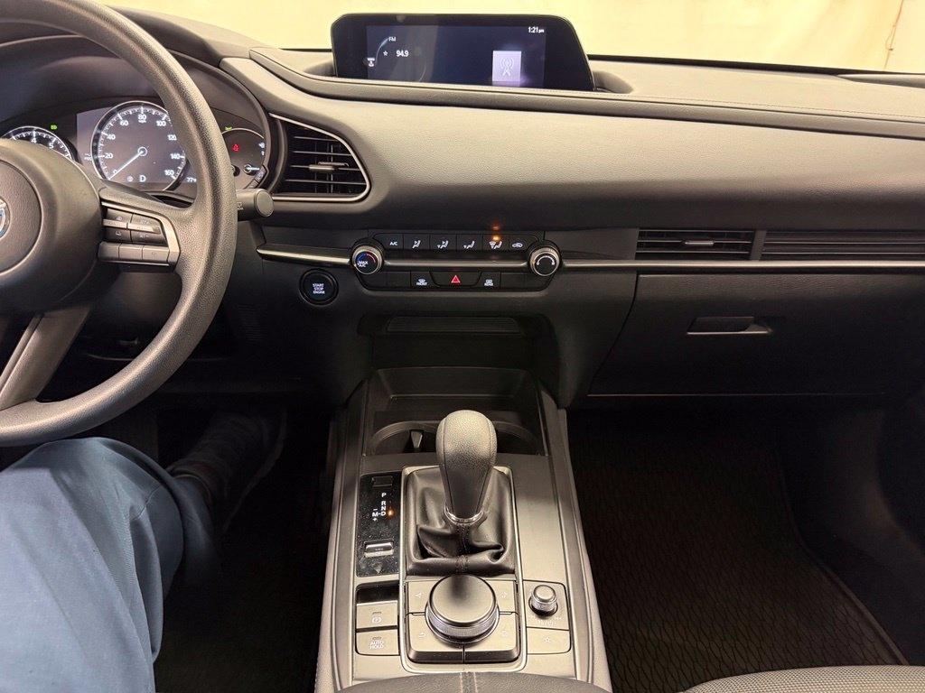 Mazda CX-30  2023