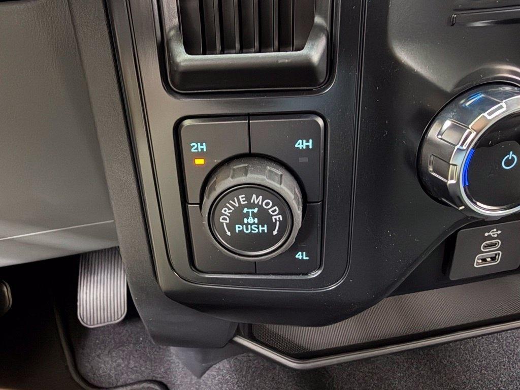 Ford F-150  2026
