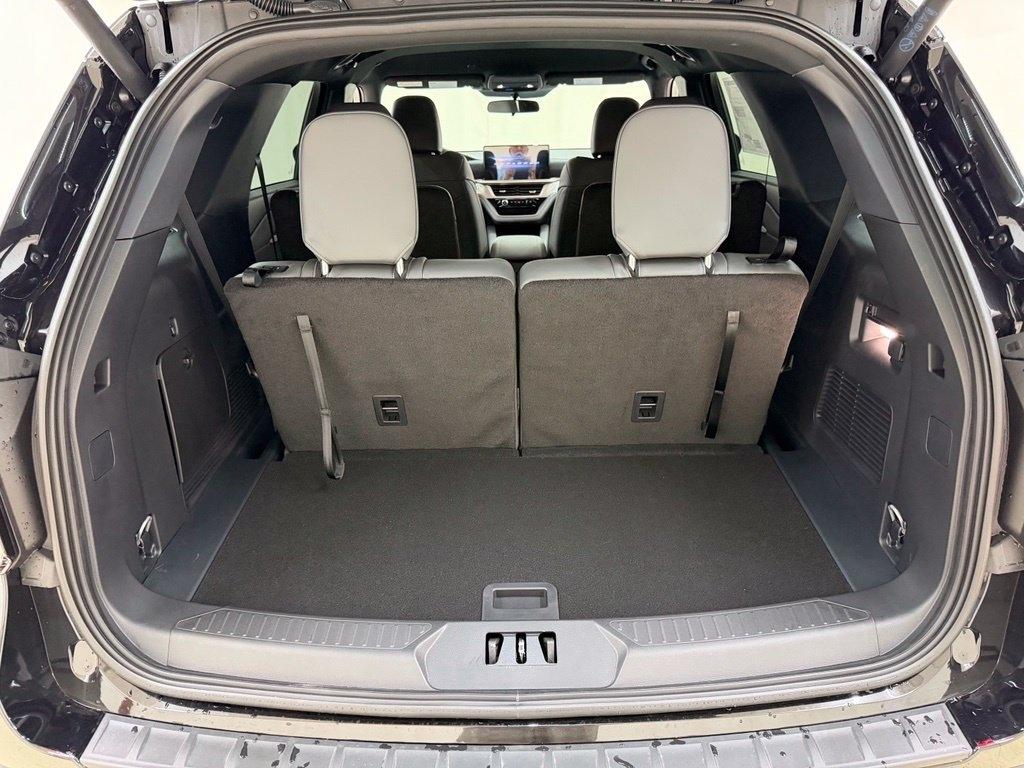 Ford Explorer  2027
