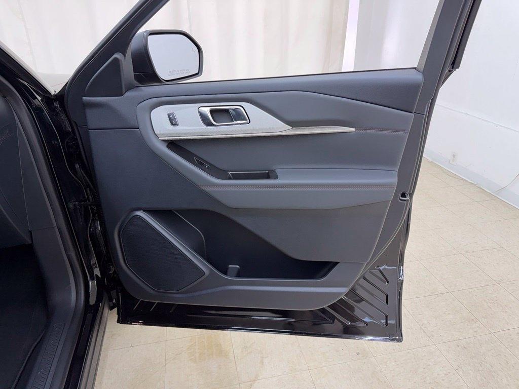 Ford Explorer  2027