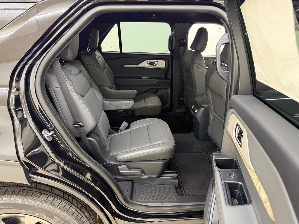 Ford Explorer  2027