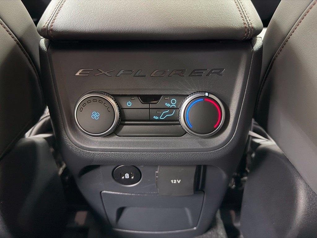 Ford Explorer  2027