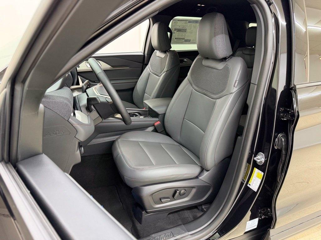 Ford Explorer  2027