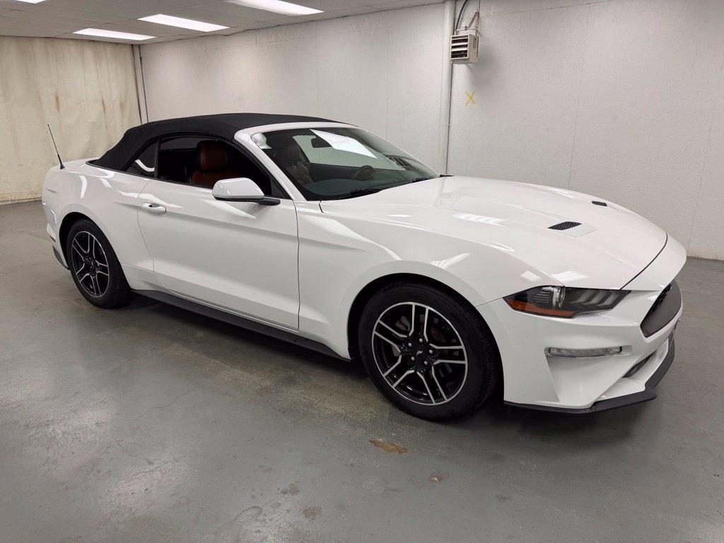 Ford Mustang  2021