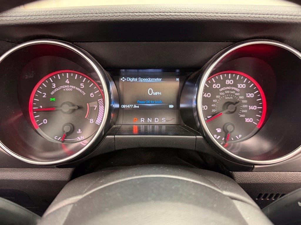 Ford Mustang  2021