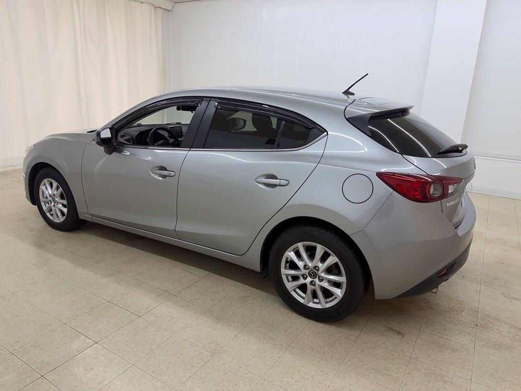 Mazda MAZDA3  2016