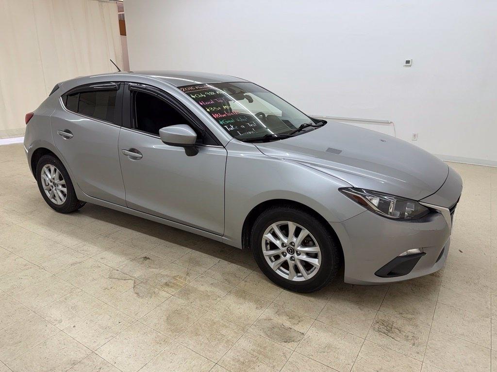 Mazda MAZDA3  2016