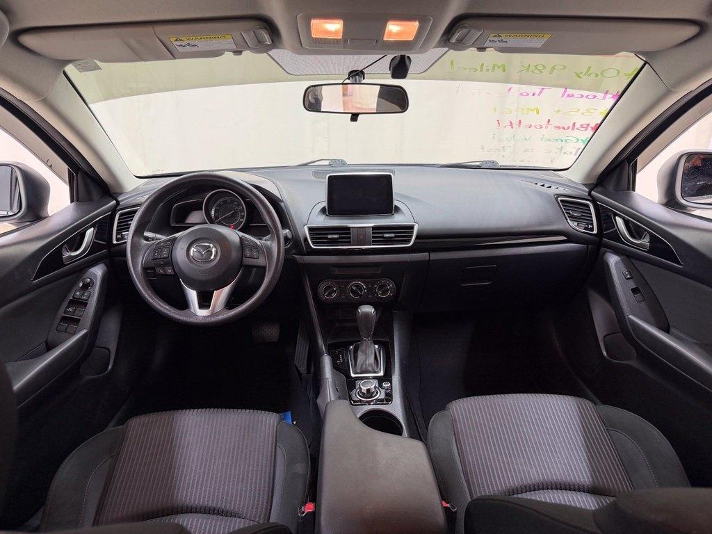 Mazda MAZDA3  2016