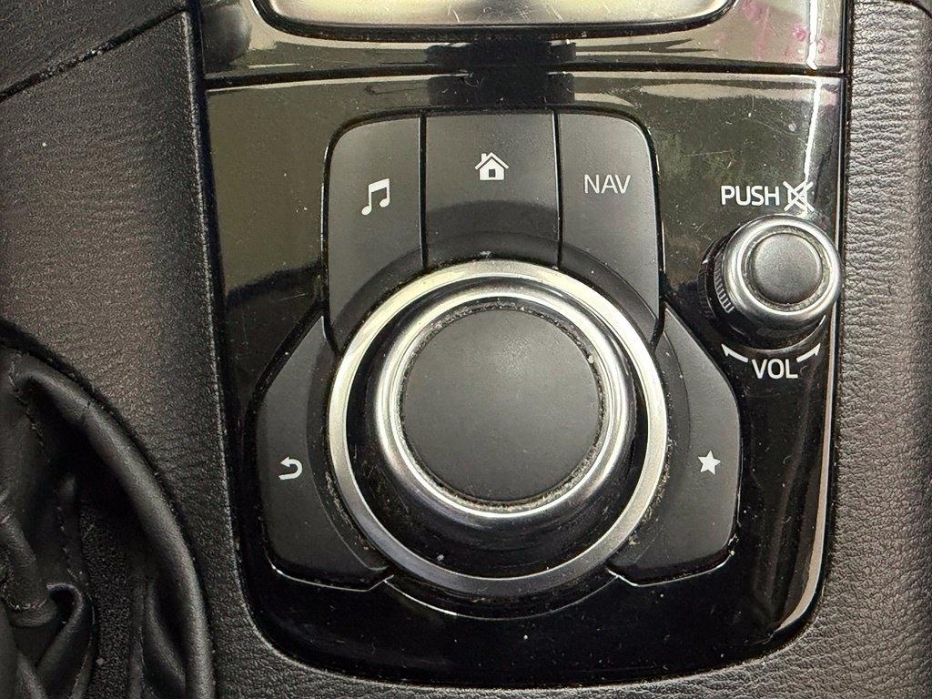 Mazda MAZDA3  2016