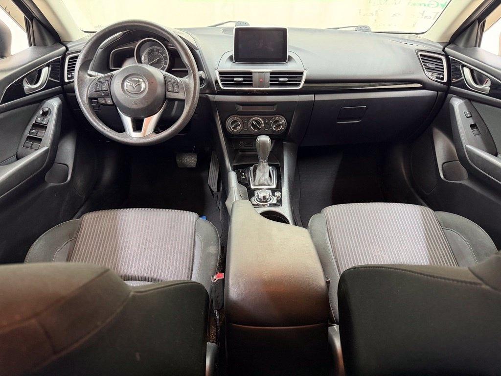 Mazda MAZDA3  2016