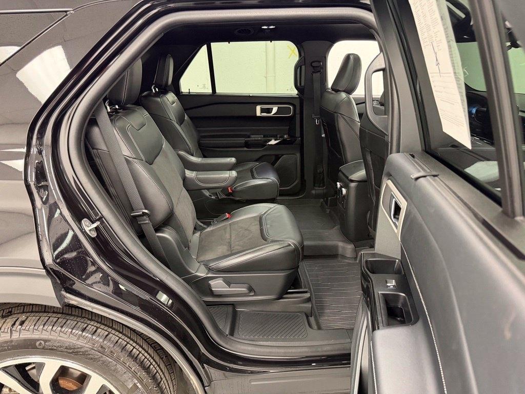 Ford Explorer  2023