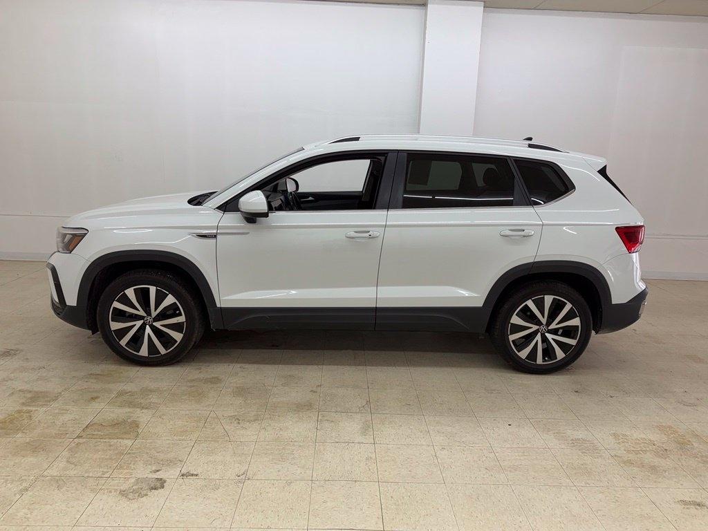 Volkswagen Taos  2022