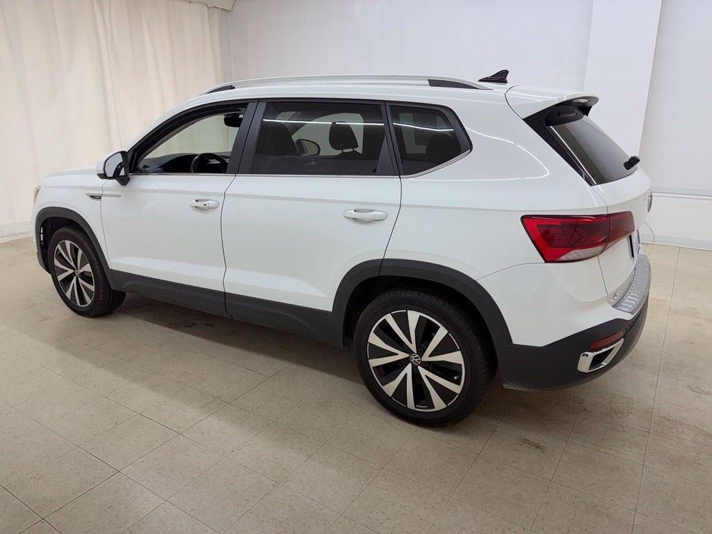 Volkswagen Taos  2022