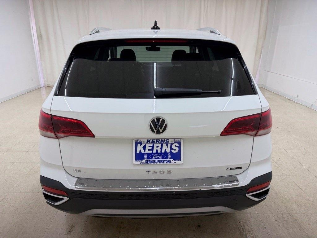 Volkswagen Taos  2022