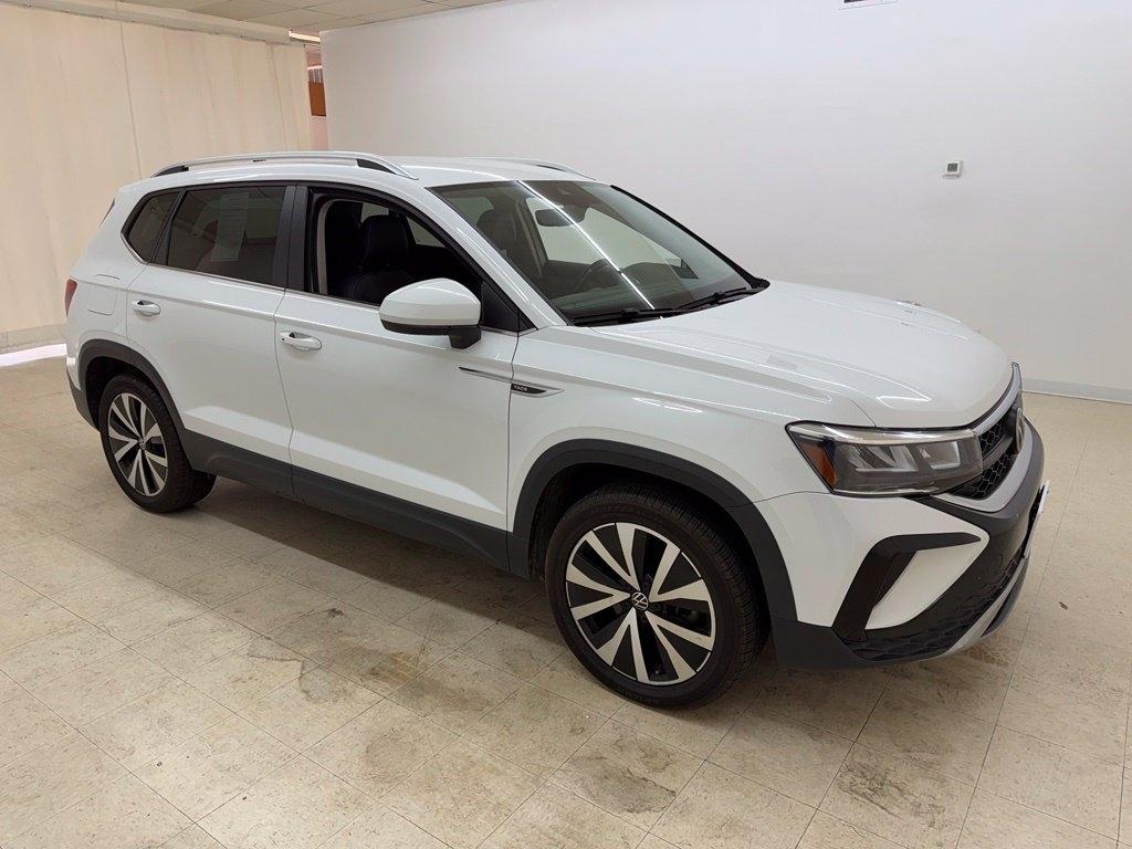Volkswagen Taos  2022