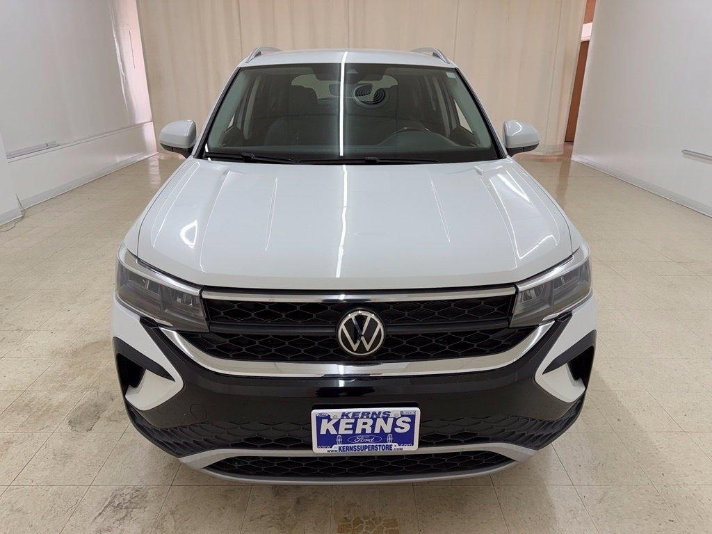 Volkswagen Taos  2022