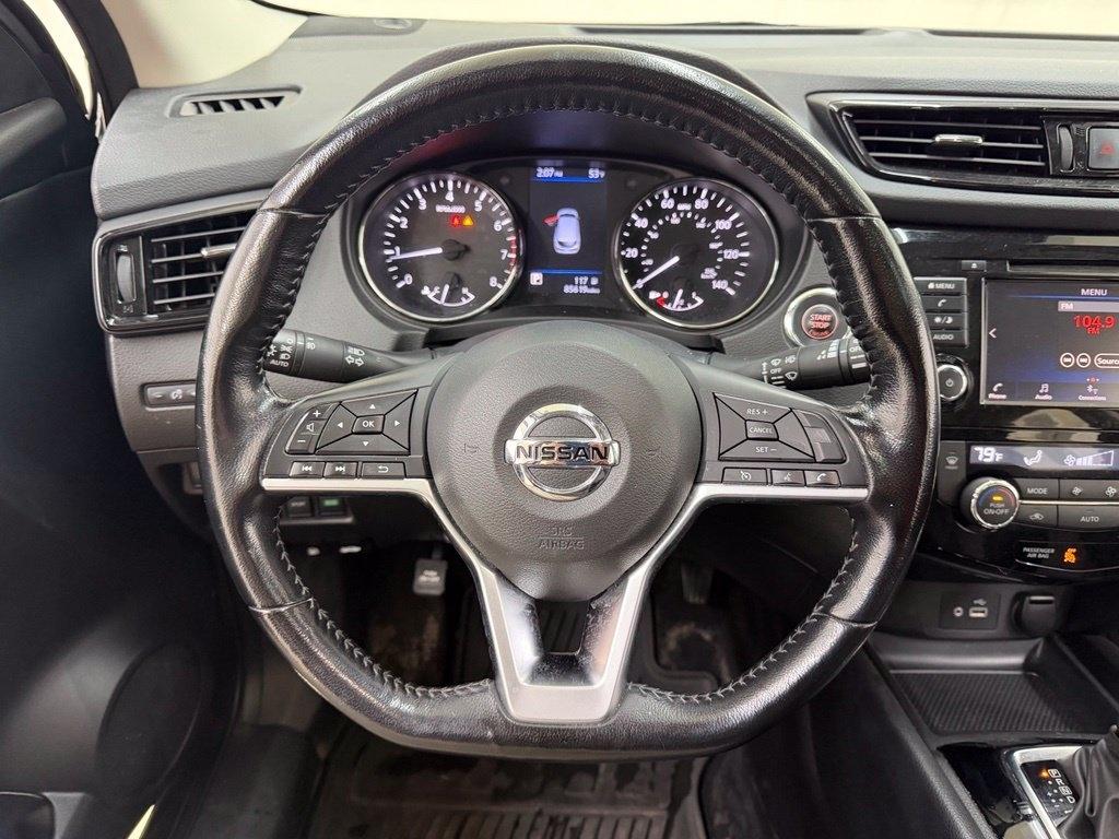 Nissan Rogue Sport  2022