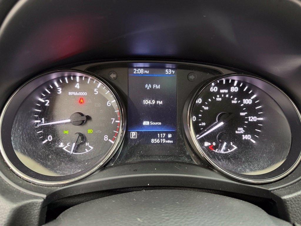 Nissan Rogue Sport  2022