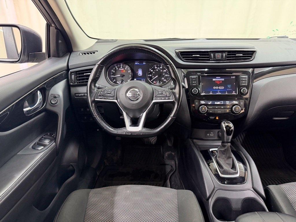 Nissan Rogue Sport  2022