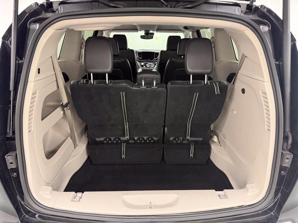 Chrysler Pacifica  2024