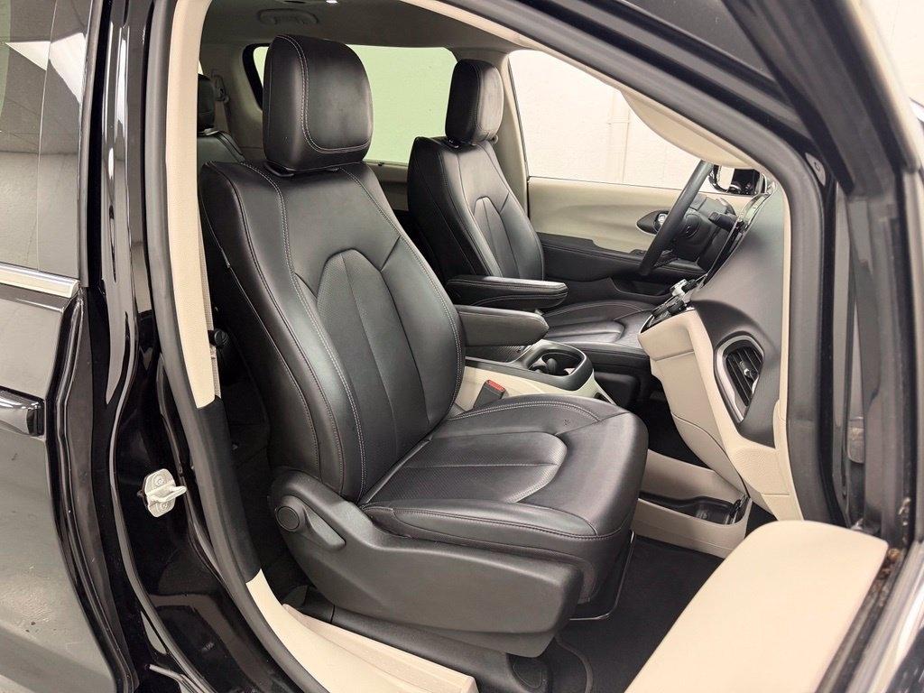 Chrysler Pacifica  2024