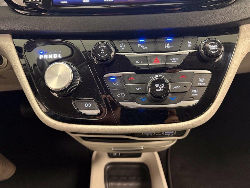 Chrysler Pacifica  2024