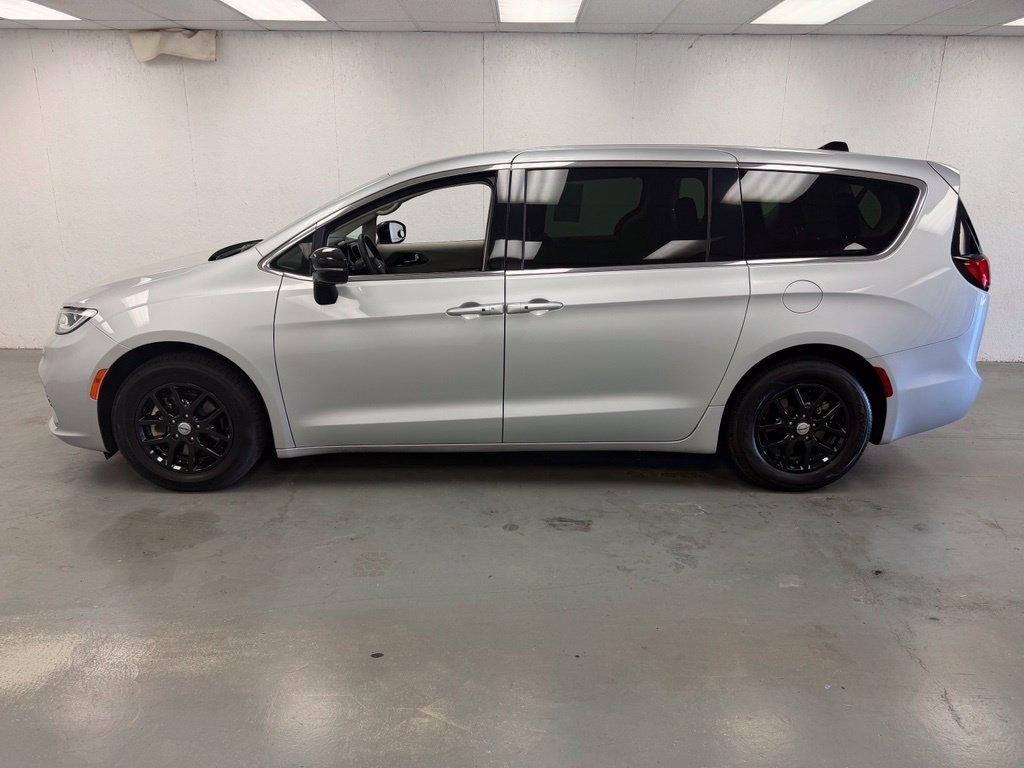 Chrysler Pacifica  2024